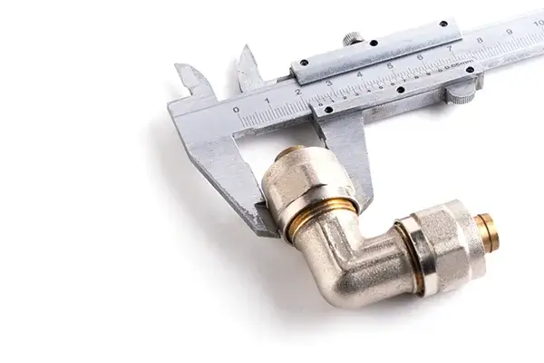 مقایسه فنی: رزوه ای در برابر جوشکاری و لزوم انتخاب صحیح